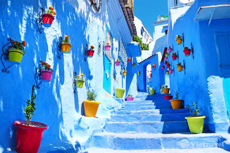 Tangier - Chefchaouen - Fes