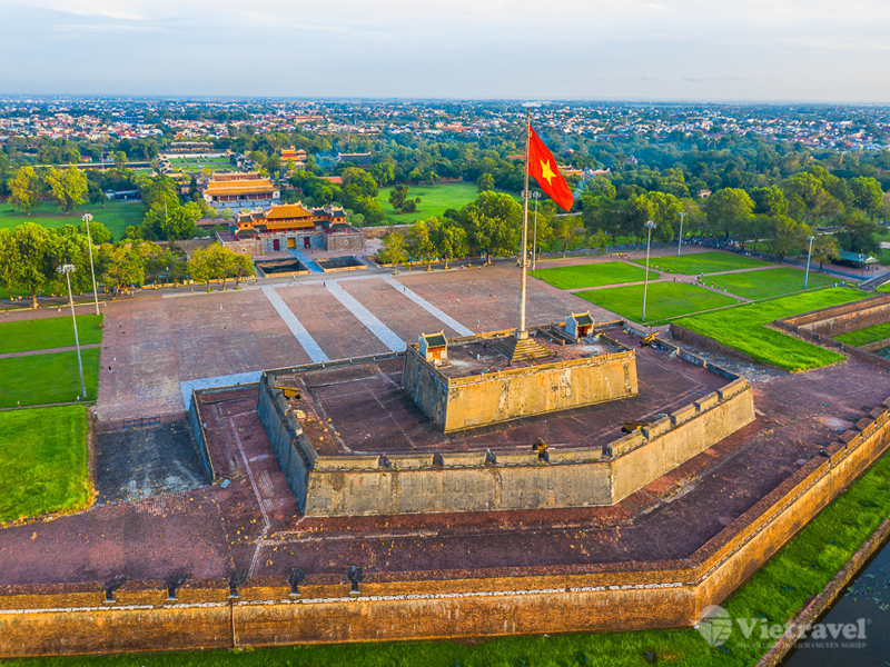 Quảng Bình - Thành Cỗ Quảng Trị - Thánh Địa La Vang - Huế - Đại Nội 