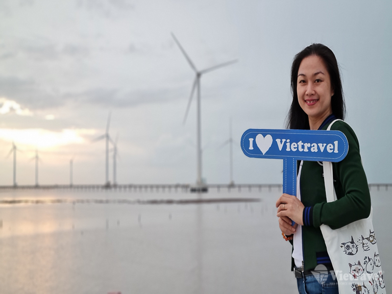 Cần Thơ - Chợ nổi Cái Răng -  Đắm chìm trong không gian Hoài Cổ Vương Giả trong căn nhà bạc tỷ - Cà Mau