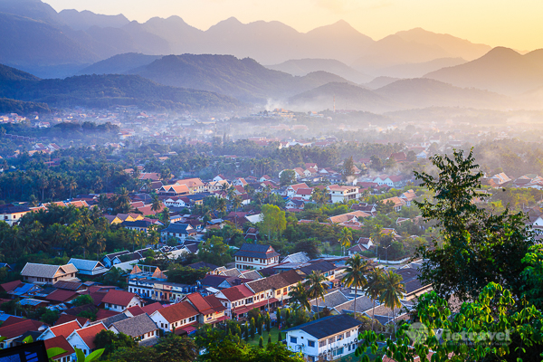 Viêng Chăn – Luông Phabang (Trải nghiệm tàu điện hiện đại nhất Đông Nam Á)