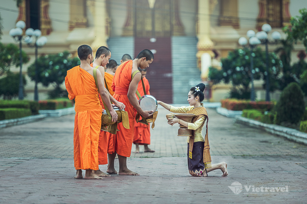 Tham quan cố đô Luông Phabang - Viêng Chăn 