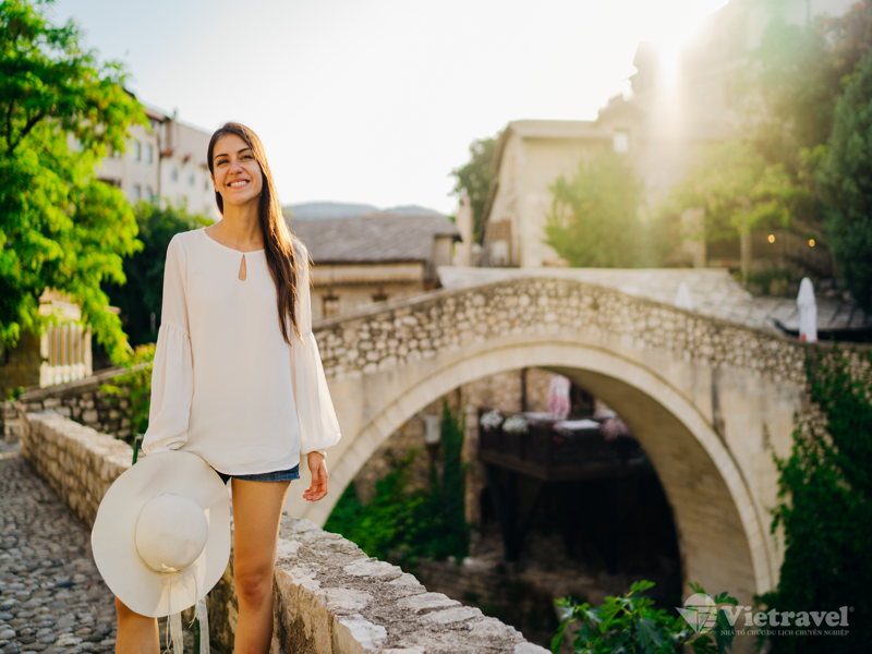 HERCEG NOVI - MOSTAR - SARAJEVO	(Ăn ba bữa)