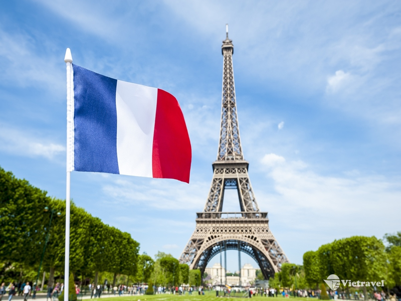 HÀ NỘI – PARIS