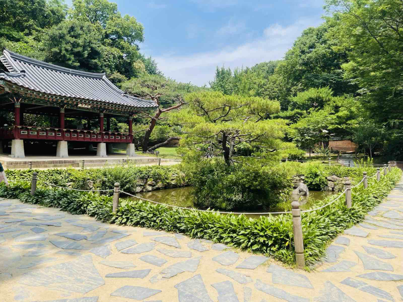 Seoul -  Korean Folk Village – Thư viện Suwon