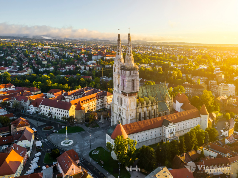 Zagreb – Plitvice Lake – Zagreb