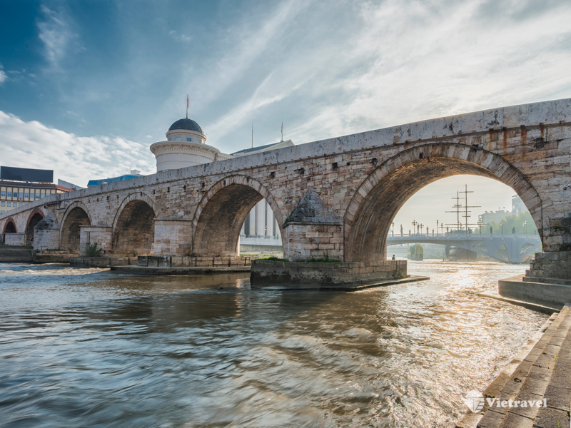 BELGRADE – VRANJE – SKOPJE	(Ăn ba bữa)